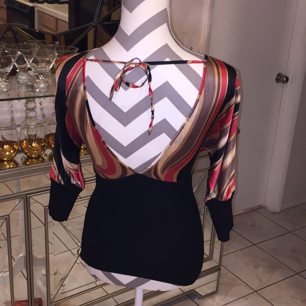 BeBe Blouse - Picture 2 of 8